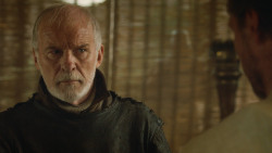 extant_GameOfThrones_3x09-TheRainsOfCastamere_1036