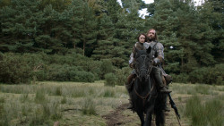 extant_GameOfThrones_3x09-TheRainsOfCastamere_1220