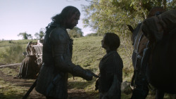 extant_GameOfThrones_3x09-TheRainsOfCastamere_1241