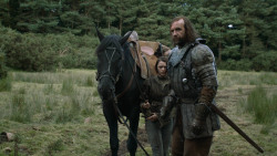 extant_GameOfThrones_3x09-TheRainsOfCastamere_1257