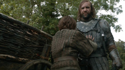 extant_GameOfThrones_3x09-TheRainsOfCastamere_1357