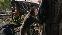 extant_GameOfThrones_3x09-TheRainsOfCastamere_1359