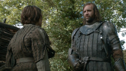 extant_GameOfThrones_3x09-TheRainsOfCastamere_1373