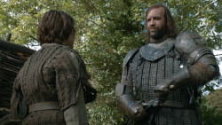 extant_GameOfThrones_3x09-TheRainsOfCastamere_1375