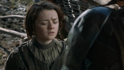 extant_GameOfThrones_3x09-TheRainsOfCastamere_1377