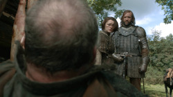 extant_GameOfThrones_3x09-TheRainsOfCastamere_1392