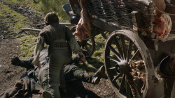 extant_GameOfThrones_3x09-TheRainsOfCastamere_1397