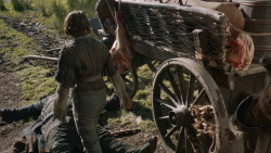 extant_GameOfThrones_3x09-TheRainsOfCastamere_1400