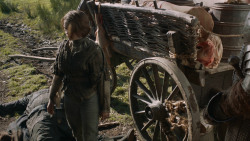 extant_GameOfThrones_3x09-TheRainsOfCastamere_1403
