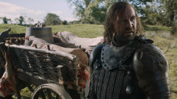 extant_GameOfThrones_3x09-TheRainsOfCastamere_1410