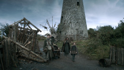 extant_GameOfThrones_3x09-TheRainsOfCastamere_1415