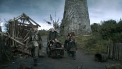 extant_GameOfThrones_3x09-TheRainsOfCastamere_1419