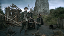 extant_GameOfThrones_3x09-TheRainsOfCastamere_1423