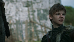 extant_GameOfThrones_3x09-TheRainsOfCastamere_1440