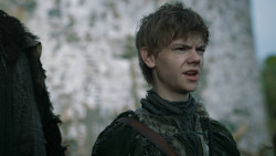extant_GameOfThrones_3x09-TheRainsOfCastamere_1446
