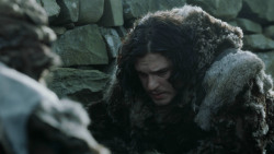 extant_GameOfThrones_3x09-TheRainsOfCastamere_1555