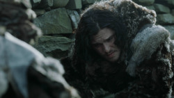 extant_GameOfThrones_3x09-TheRainsOfCastamere_1575