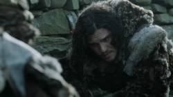 extant_GameOfThrones_3x09-TheRainsOfCastamere_1578