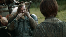 extant_GameOfThrones_3x09-TheRainsOfCastamere_1815