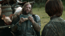 extant_GameOfThrones_3x09-TheRainsOfCastamere_1832