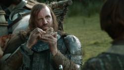 extant_GameOfThrones_3x09-TheRainsOfCastamere_1883