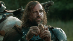 extant_GameOfThrones_3x09-TheRainsOfCastamere_1889