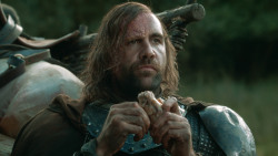 extant_GameOfThrones_3x09-TheRainsOfCastamere_1899