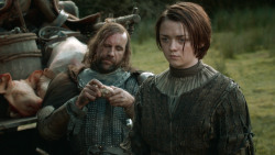extant_GameOfThrones_3x09-TheRainsOfCastamere_1952