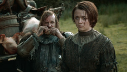 extant_GameOfThrones_3x09-TheRainsOfCastamere_1955