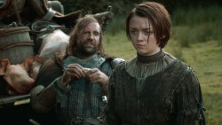 extant_GameOfThrones_3x09-TheRainsOfCastamere_1958