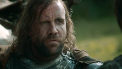extant_GameOfThrones_3x09-TheRainsOfCastamere_1992