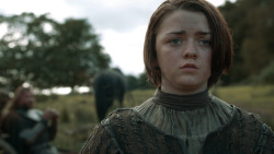 extant_GameOfThrones_3x09-TheRainsOfCastamere_2010