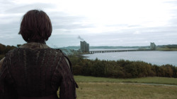 extant_GameOfThrones_3x09-TheRainsOfCastamere_2013