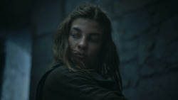 extant_GameOfThrones_3x09-TheRainsOfCastamere_2053