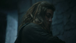 extant_GameOfThrones_3x09-TheRainsOfCastamere_2067