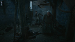 extant_GameOfThrones_3x09-TheRainsOfCastamere_2218
