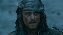 extant_GameOfThrones_3x09-TheRainsOfCastamere_2234