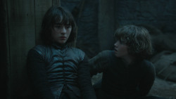 extant_GameOfThrones_3x09-TheRainsOfCastamere_2240