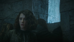 extant_GameOfThrones_3x09-TheRainsOfCastamere_2269