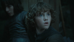 extant_GameOfThrones_3x09-TheRainsOfCastamere_2272