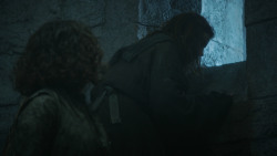 extant_GameOfThrones_3x09-TheRainsOfCastamere_2275