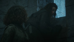 extant_GameOfThrones_3x09-TheRainsOfCastamere_2276