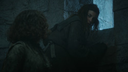 extant_GameOfThrones_3x09-TheRainsOfCastamere_2277