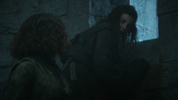 extant_GameOfThrones_3x09-TheRainsOfCastamere_2278