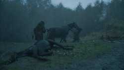 extant_GameOfThrones_3x09-TheRainsOfCastamere_2296