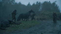 extant_GameOfThrones_3x09-TheRainsOfCastamere_2298