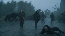 extant_GameOfThrones_3x09-TheRainsOfCastamere_2303