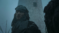 extant_GameOfThrones_3x09-TheRainsOfCastamere_2319