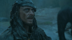extant_GameOfThrones_3x09-TheRainsOfCastamere_2330