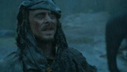 extant_GameOfThrones_3x09-TheRainsOfCastamere_2333